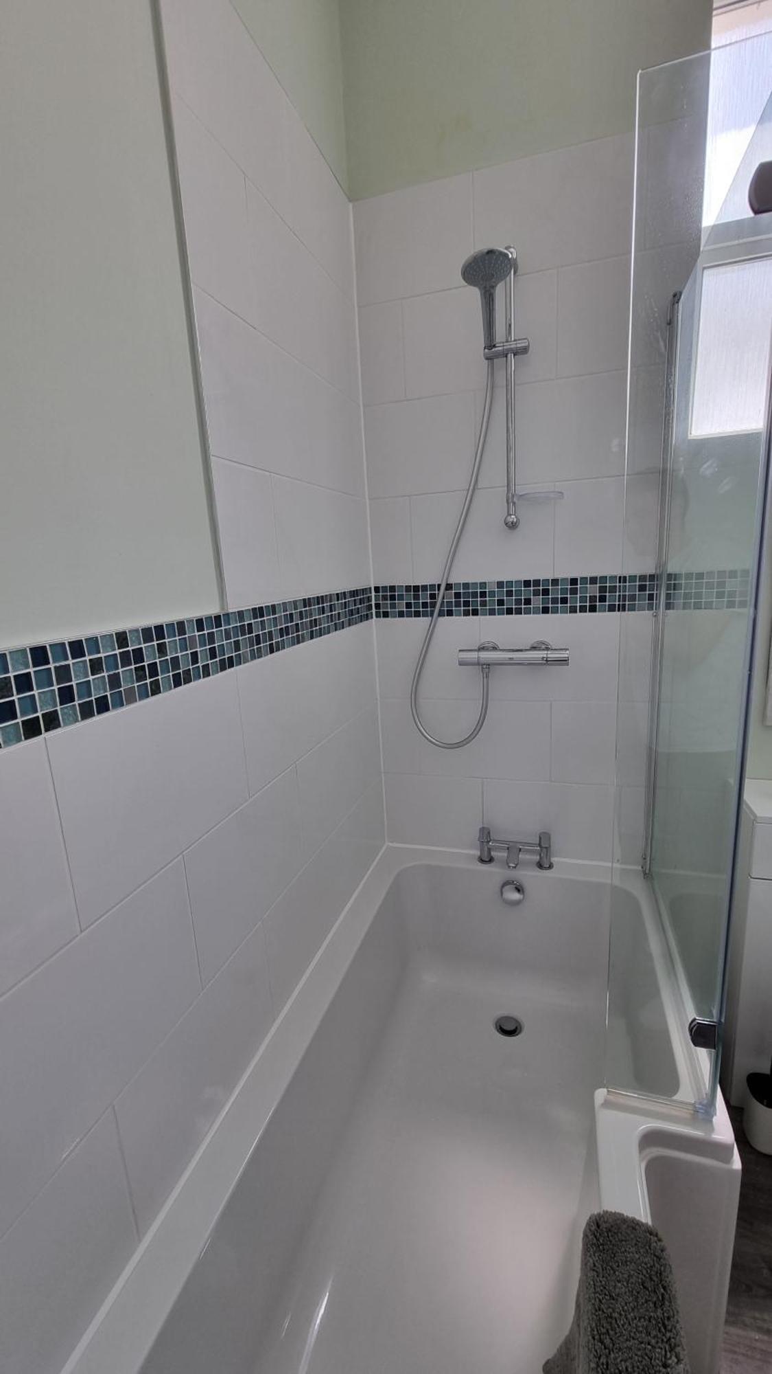 Southsea Escape - Coastal Holiday Apartment - 2 Double Bedrooms Portsmouth Buitenkant foto