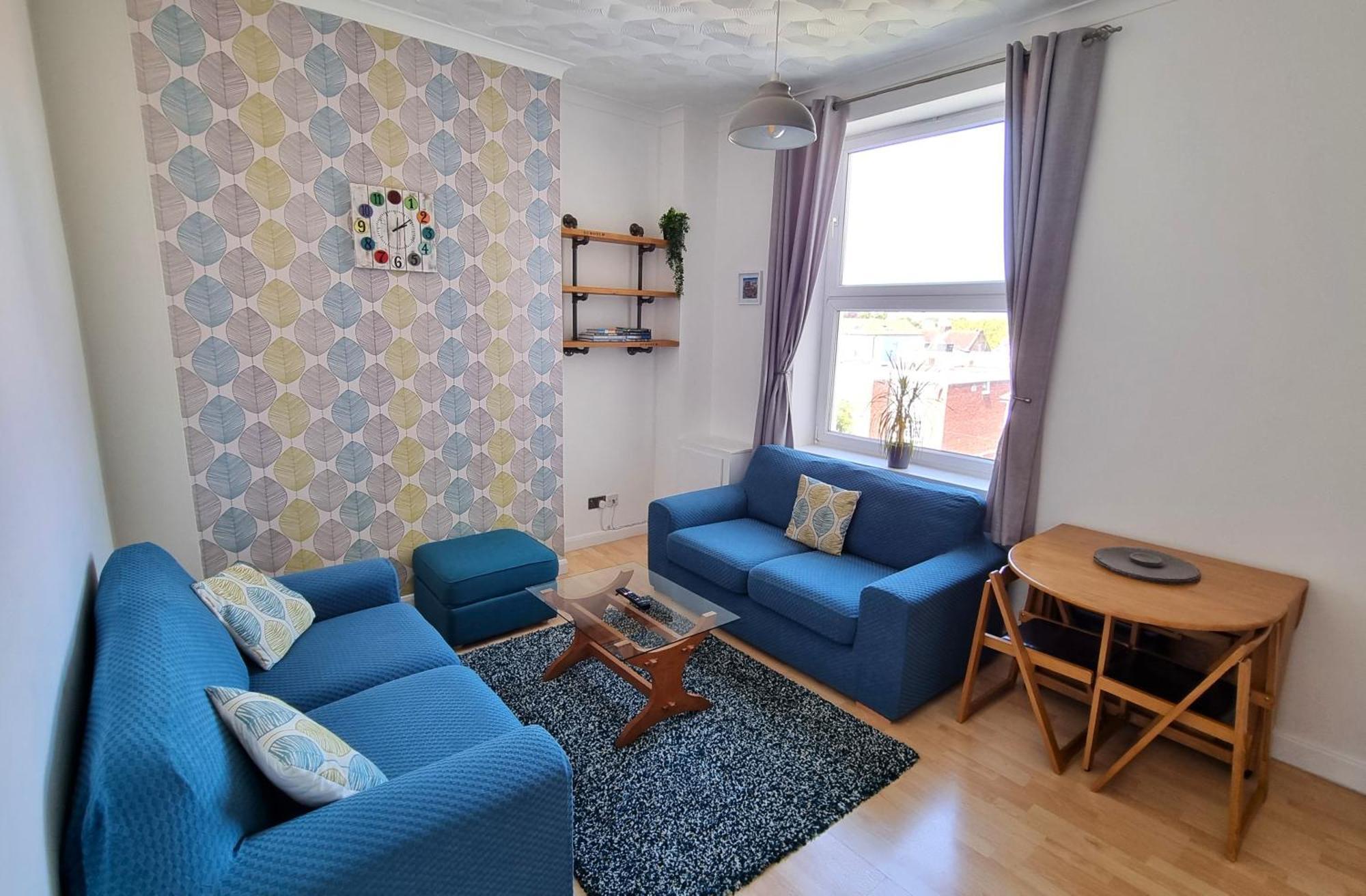Southsea Escape - Coastal Holiday Apartment - 2 Double Bedrooms Portsmouth Buitenkant foto